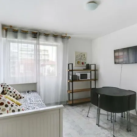 Charmant Studio A Deux Pas Du Centre De *